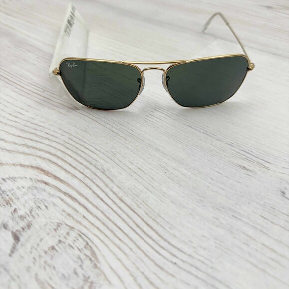 Ray-Ban Caravan Green Lenses Gold Frame Unisex Sunglasses RB3136 001-58 - Picture 2 of 10